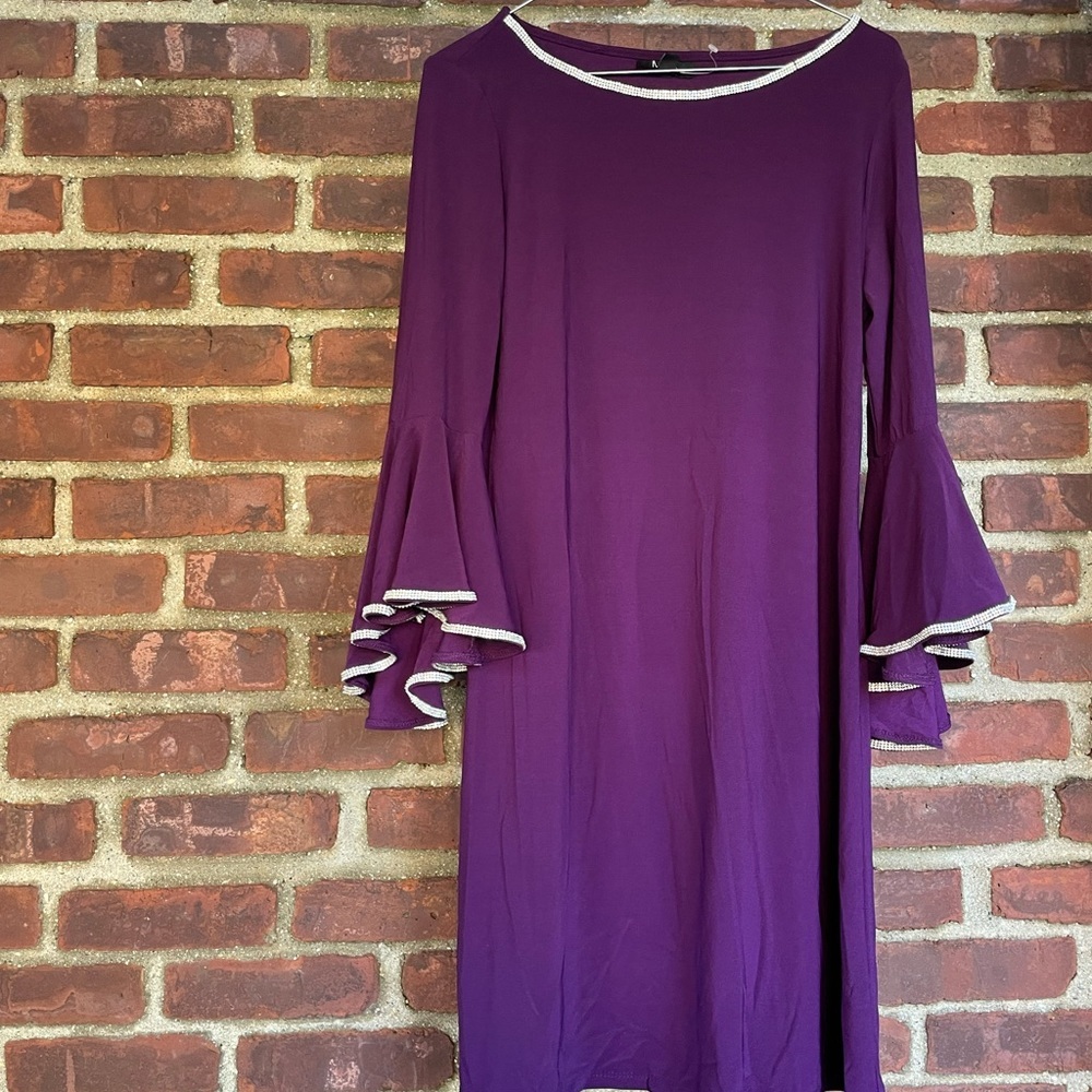 EUC MSK Plum Embellished Bell Sleeve Evening Formal Flare Straight Dress S